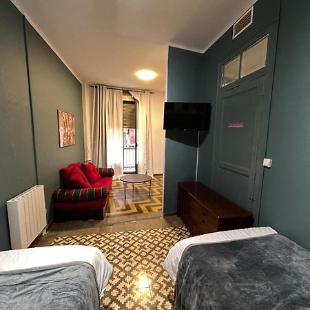 Casa Cedrohistoria Y Confort Con Parking Gratuito Сарагоса Екстериор снимка